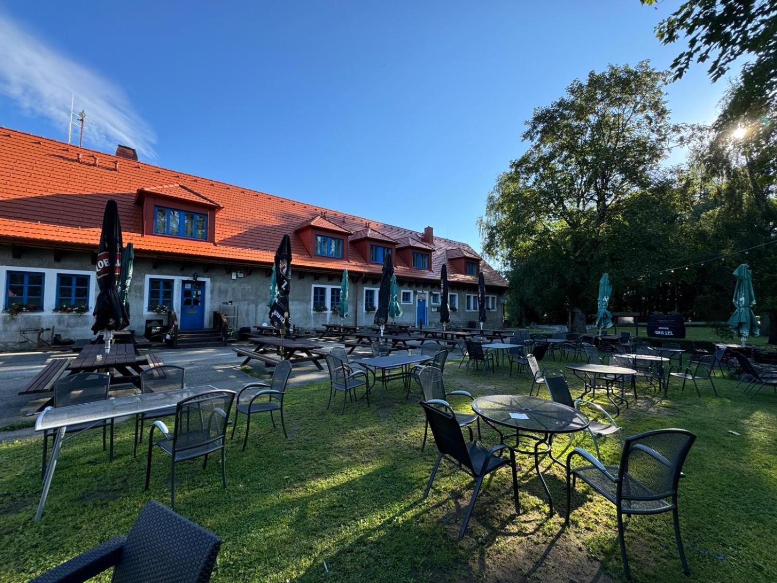 Penzion Landstejnsky Dvur Slavonice Exterior foto